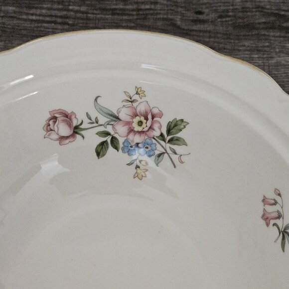 Rideau Pottery Serving Dish Lidded Casserole Handles White Floral VTG Canada - Picture 8 of 15